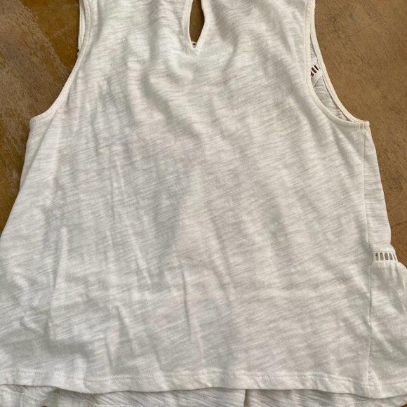 Loft Peplum White Sleeveless Top - Picture 4 of 4